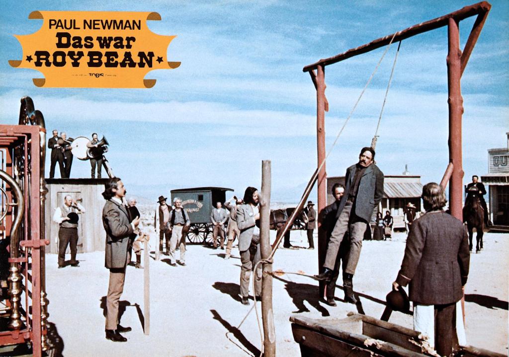 The Life and Times of Judge Roy Bean Image 5