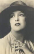 Estelle Taylor